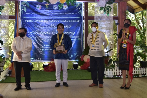 President Penaso receives Magkuno Lifetime Achievement for Leadership Award from CASUC