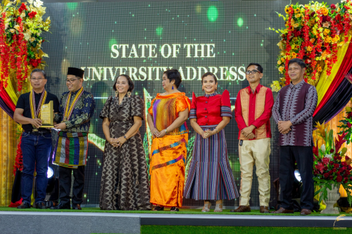 CSU President Penaso Delivers SUnA with Aplomb; Awards Partners for Development