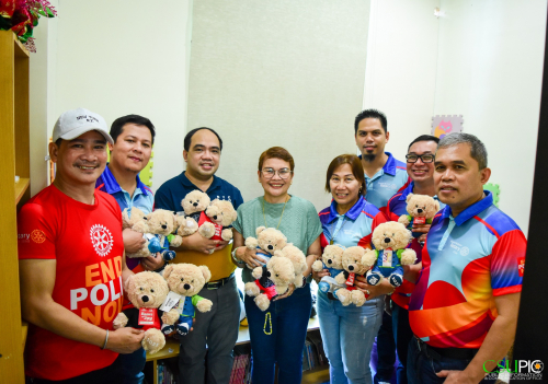 Rotary Club of Central Butuan brings Bears of Joy to CSU