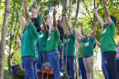 CSU Alumni Advocate Forest Bathing, Tree Hugging, and Trash Picking