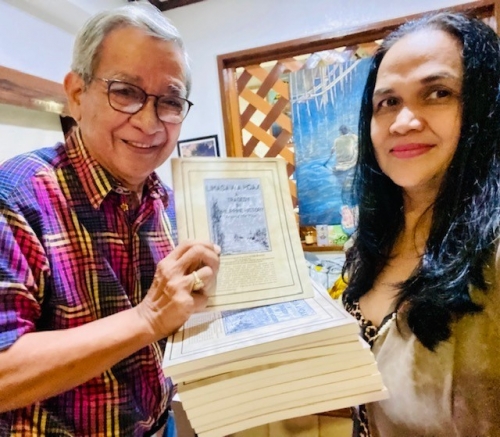 Butuanon Book Author Donates Books to CSU