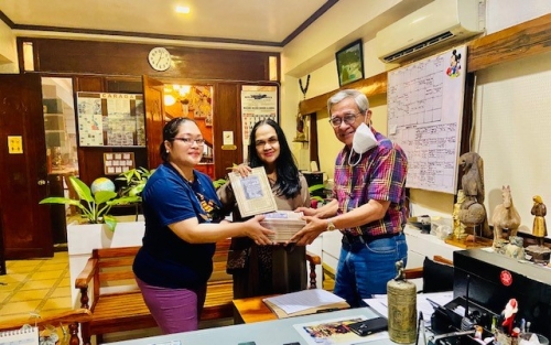 Butuanon Book Author Donates Books to CSU