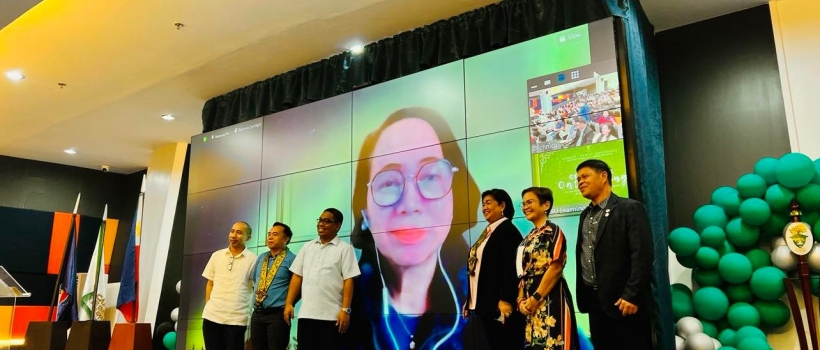 Newly Reclassified Faculty Members Take Earnest Oath